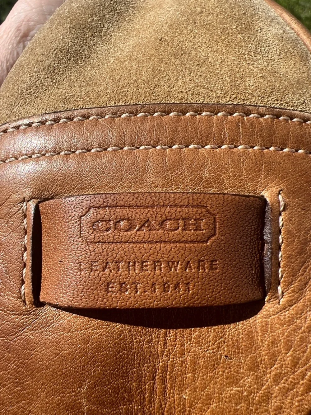 Coach  SOHO Vintage 7559 Suede Hobo Bag Tan Brown Leather Y2K Shoulder Bag GUC - Picture 10 of 16